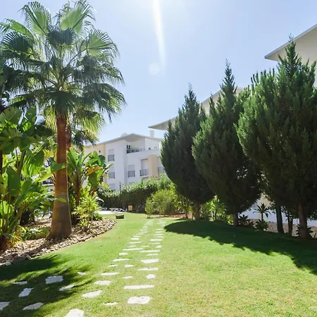 Homes Ocean View With Lovely Terrace, 2 Swimming Pools & Tennis Court Apartment *