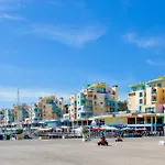 Apartman Homes Ocean View With Lovely Terrace, 2 Swimming Pools & Tennis Court