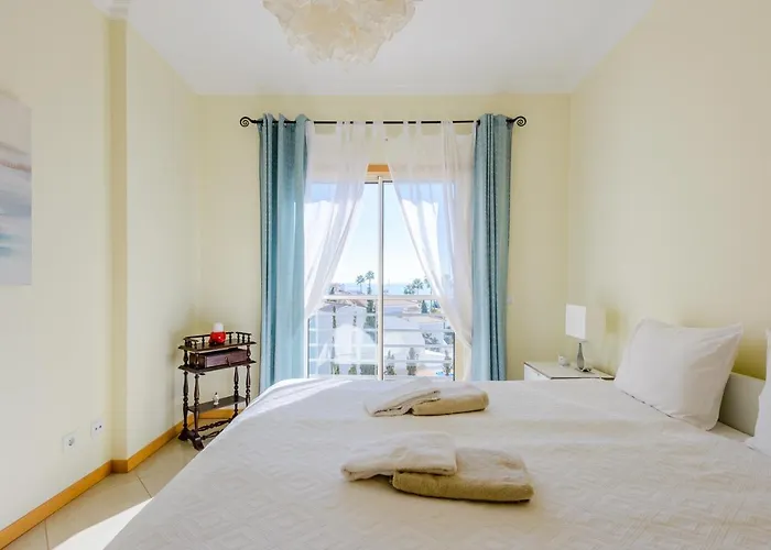Homes Ocean View With Lovely Terrace, 2 Swimming Pools & Tennis Court אלבופיירה