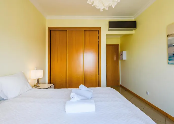 Homes Ocean View With Lovely Terrace, 2 Swimming Pools & Tennis Court דירה