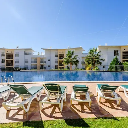 Homes Ocean View With Lovely Terrace, 2 Swimming Pools & Tennis Court アパート アルブフェイラ