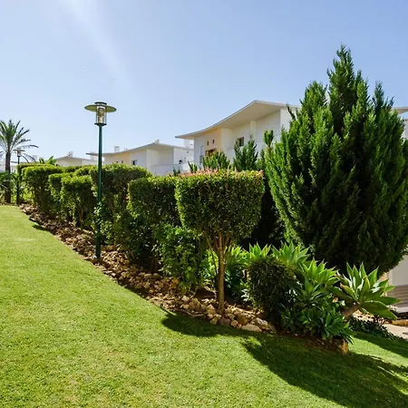 Homes Ocean View With Lovely Terrace, 2 Swimming Pools & Tennis Court アルブフェイラ
