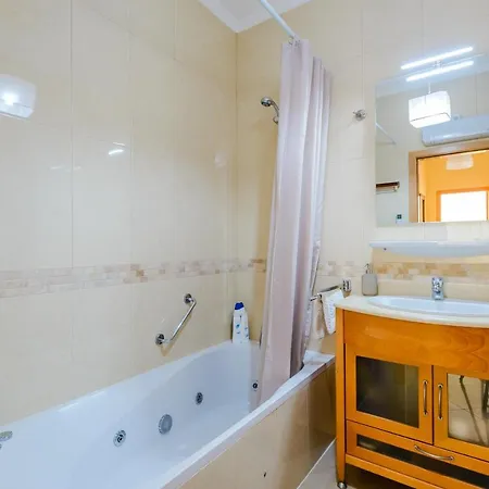 Lägenhet Homes Ocean View With Lovely Terrace, 2 Swimming Pools & Tennis Court